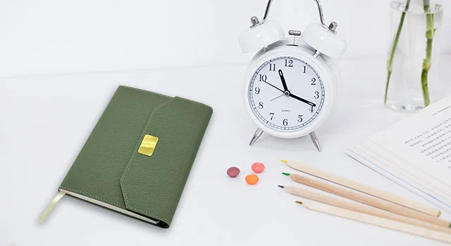 पेपरबैक नोटबुक